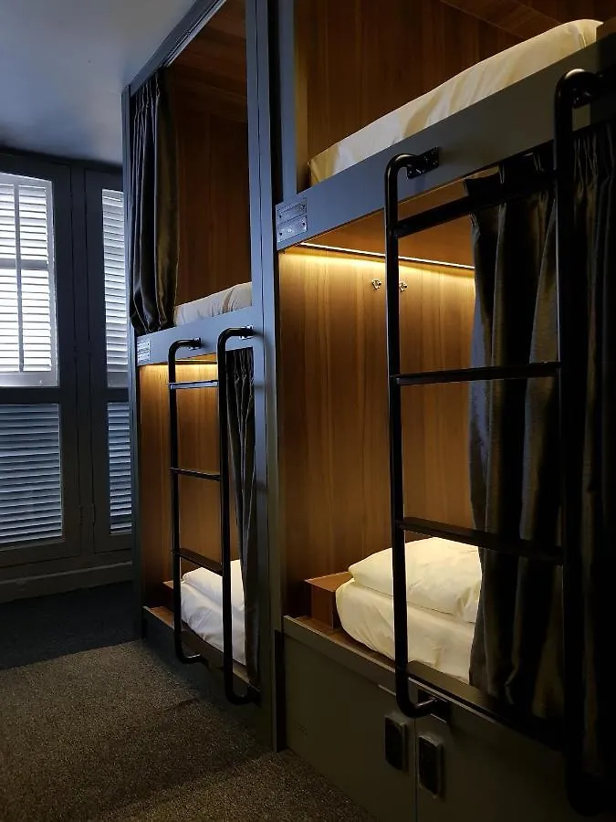 Capsulehotel Wink At Mccallum Street Hotel Singapore