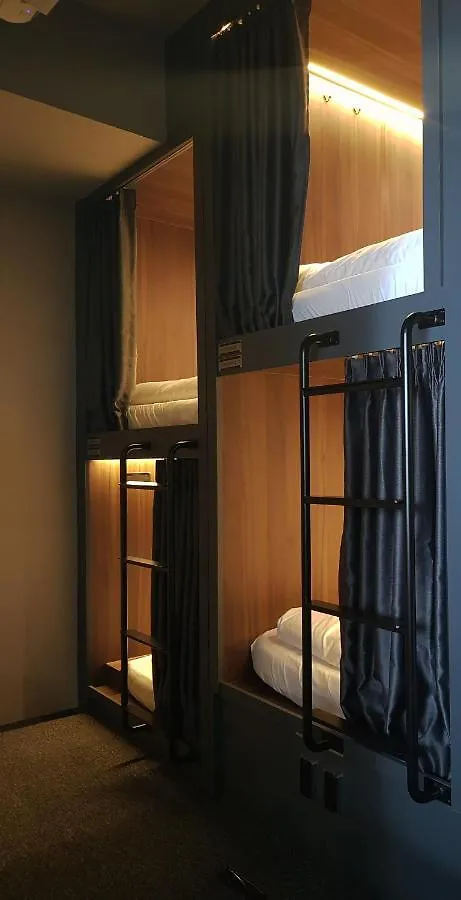 Wink At Mccallum Street Hotel Singapore Capsulehotel